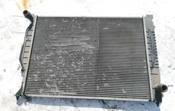 Audi A6 S6 C5 4B Coolant radiator