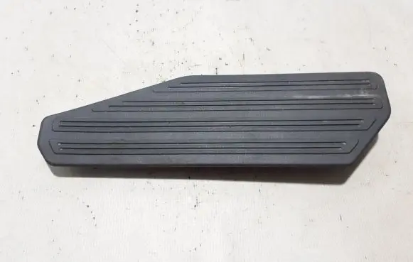 Volkswagen Amarok Rear sill trim cover 2H7864678