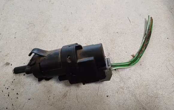 Ford Focus C-MAX Brake pedal sensor switch 3M5T13480AB