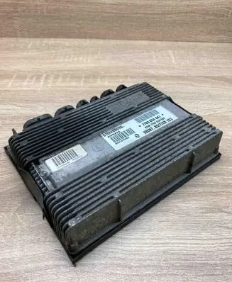 Renault 19 Engine control unit/module ECU 7700850841 S101200046A