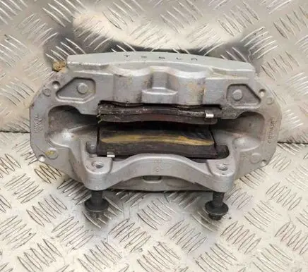 Tesla Model 3 Front brake caliper 104462100E