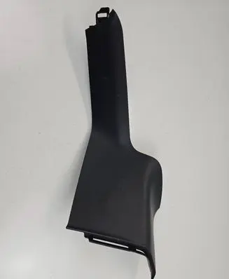 (D)pillar trim (top)