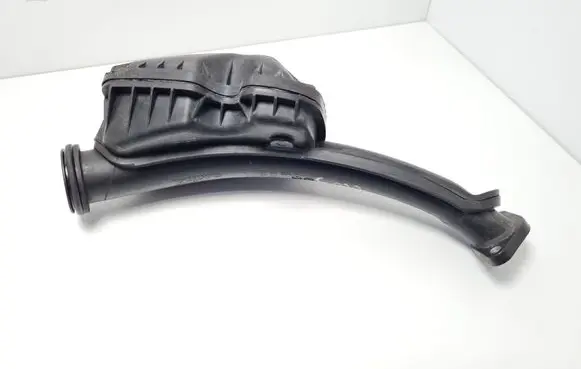 Volvo XC70 Intake resonator 30774691