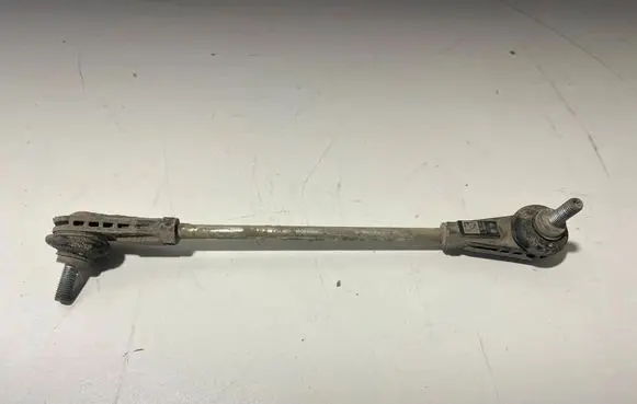 BMW 3 G20 G21 Front anti-roll bar/stabilizer link 6893359