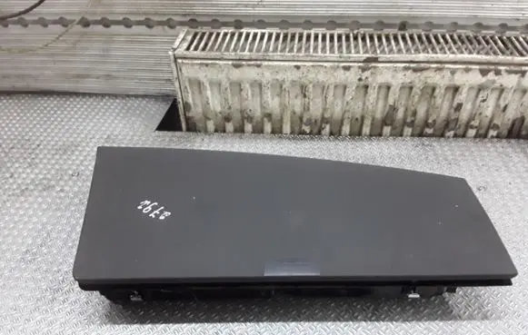 Volkswagen Sharan Glove box 7M3858337