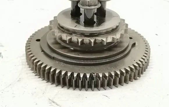 Opel Insignia B Timing chain sprocket 5550007136 555000713617 55500071