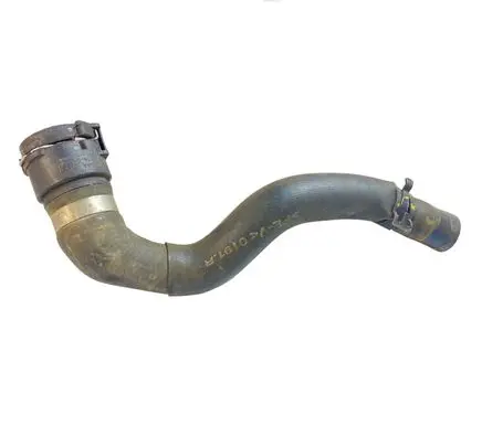 Volkswagen PASSAT B8 Engine coolant pipe/hose 5K0122101N