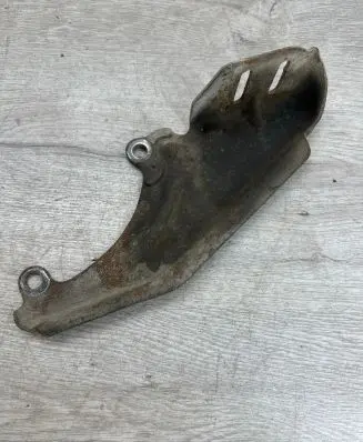 Mercedes-Benz Vito Viano W639 Muffler mount bracket/holder A6394911041