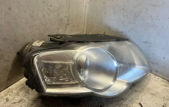 Volkswagen PASSAT B6 Headlight/headlamp 3C0941006AB