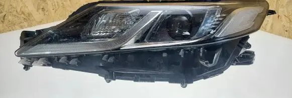 Toyota Camry VIII XV70 Headlight/headlamp 8115033D31 3963301