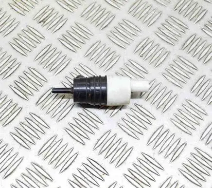 BMW 3 F30 F35 F31 Windscreen/windshield washer pump 7298309