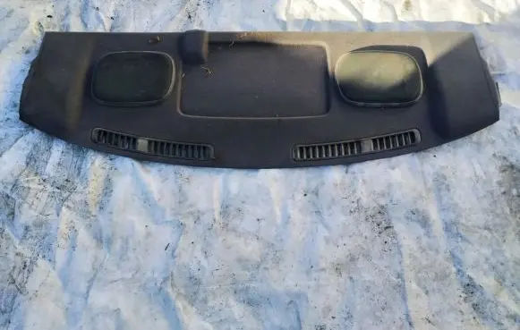 Parcel shelf