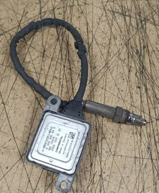 Mercedes-Benz S W222 Lambda probe sensor A0009058411