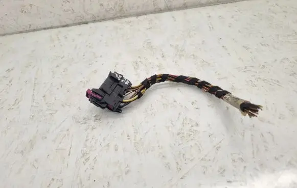 Audi A6 S6 C6 4F Front door wiring loom 8E0972701