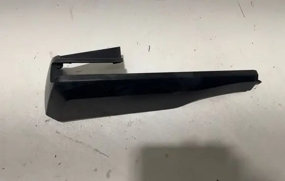 Mercedes-Benz ML W166 Front passenger seat rail trim A1669190500