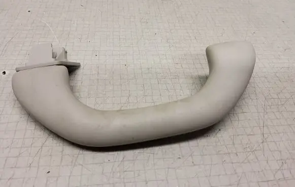 Volkswagen PASSAT B6 Front interior roof grab handle 1K0857607H