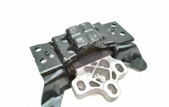 Volkswagen T-Roc Engine mount bracket 5Q0199555BJ 1910257