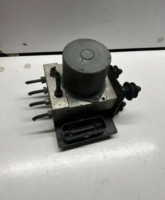 Audi A5 8T 8F ABS Pump 8K0907379BE