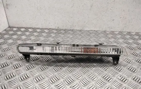 Audi Q7 4L Front indicator light 4L0953042 89313125