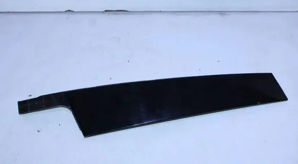 Fiat Tipo Front door glass trim molding 735601397