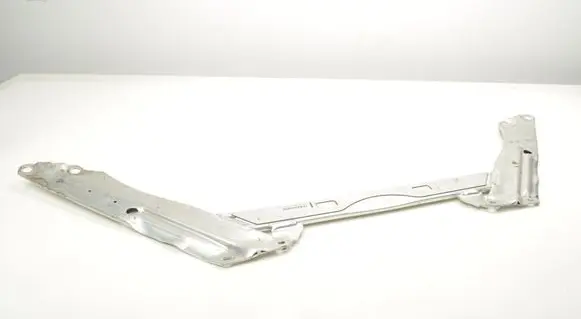BMW 7 G11 G12 Front strut bar 7453800