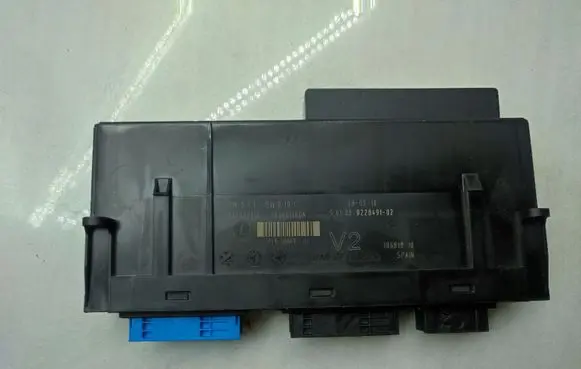 BMW 5 F10 F11 Comfort/convenience module 9228491