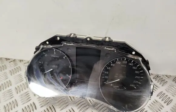 Nissan Qashqai Speedometer (instrument cluster) 248104EL2C 4EL2CF45C