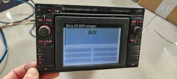 Volkswagen PASSAT B5.5 Radio/CD/DVD/GPS head unit 3B0035191D 7612001021 MFD