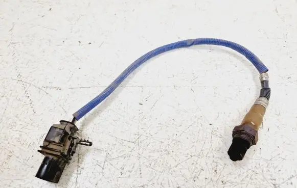 Ford Mondeo MK V Exhaust gas pressure sensor DS7A9Y460 DS7A9Y460AA 0258017360