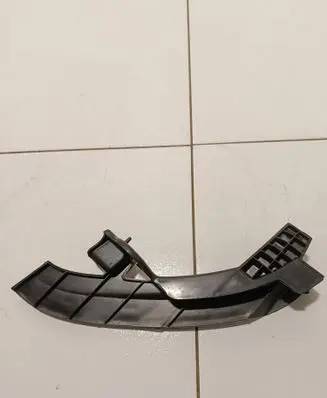 Hyundai i20 (PB PBT) Headlight/headlamp mounting bracket 865821J500