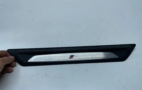 BMW X2 F39 Front sill trim cover 8051037 07768ML