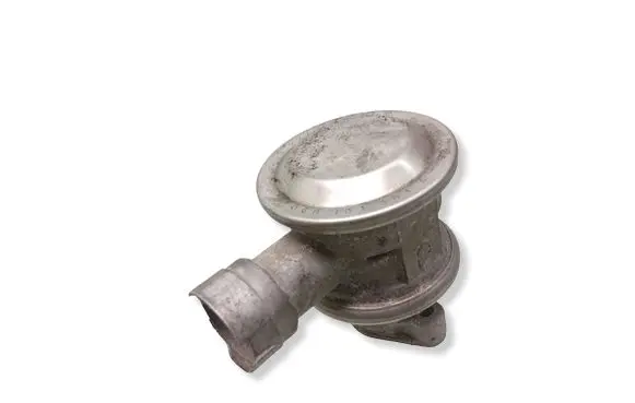Volkswagen PASSAT B5.5 EGR valve 06B131351A