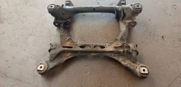 Audi Q7 4L Front subframe 