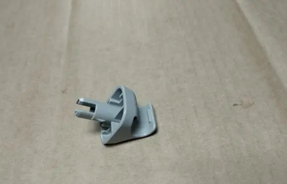 Sun visor clip/hook/bracket