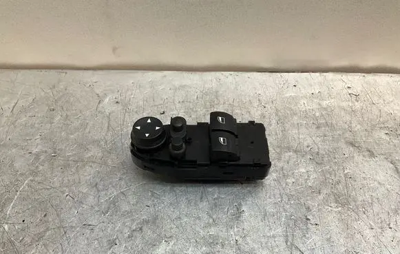 Electric window control switch