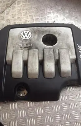 Volkswagen Touran I Engine cover (trim) 03g103925bg