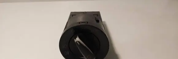 Light switch