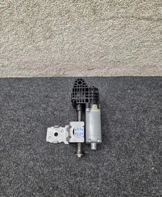 Mercedes-Benz C W205 Steering column adjust motor 0390203399