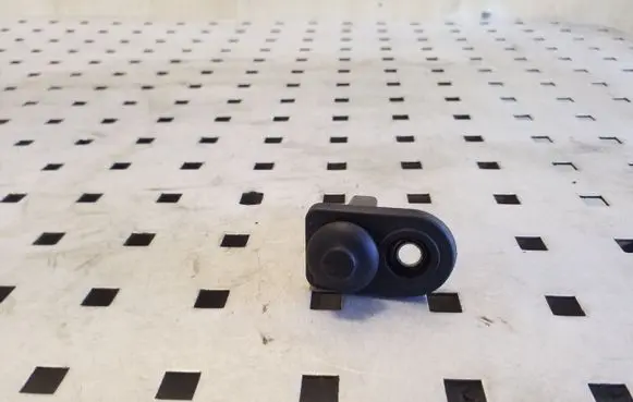 Hyundai i40 Rear door sensor 