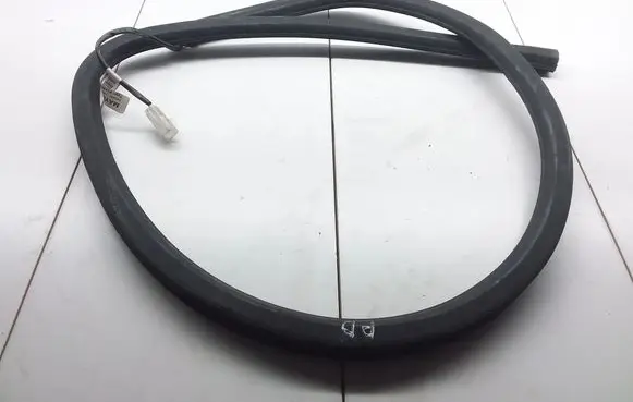 Fiat Stilo Rubber seal front coupe door window 300348805 00644647