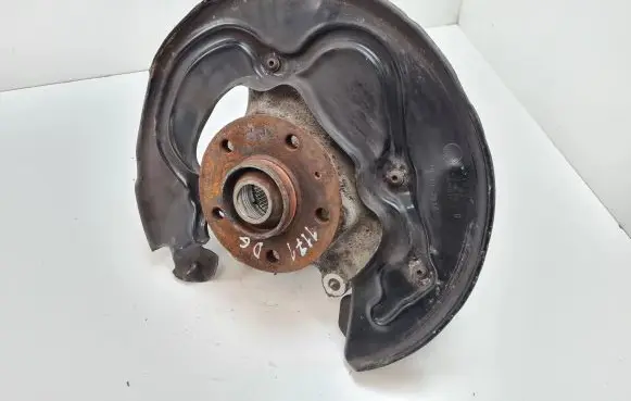 Audi A8 S8 D4 4H Rear wheel hub 4H0505432C