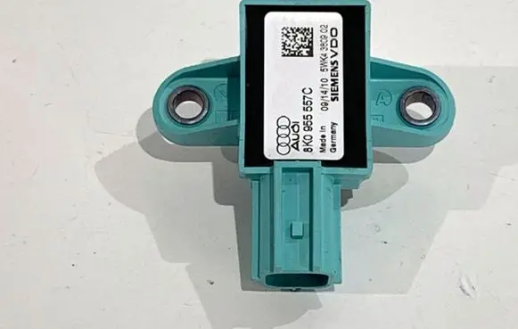 Audi A4 S4 B8 8K Airbag deployment crash/impact sensor 8K0955557C