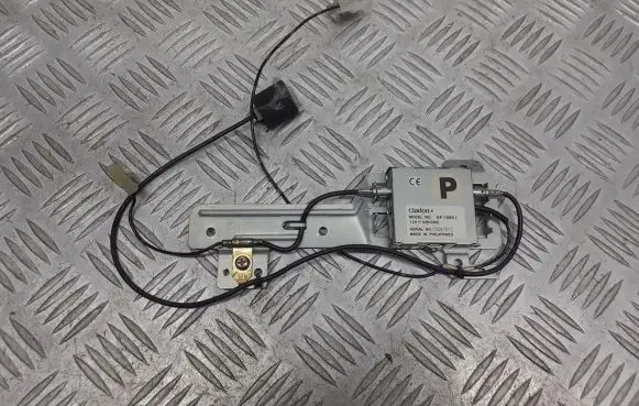 Subaru Legacy Sound amplifier EF-1085I