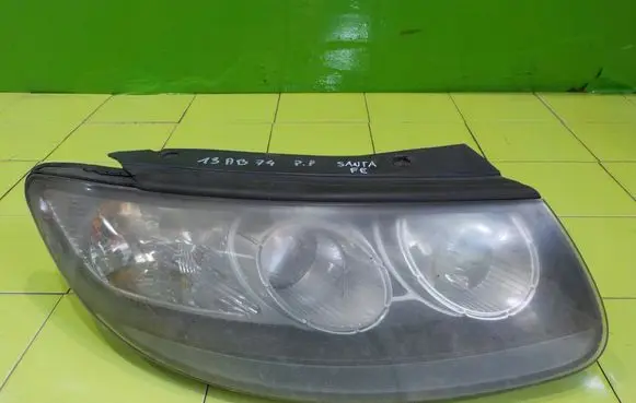 Hyundai Santa Fe Headlight/headlamp 921022BXXX
