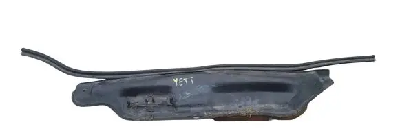 Skoda Yeti (5L) Wiper trim