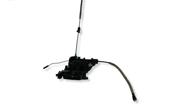 Mercedes-Benz Vito Viano W447 Front door lock A4477200335