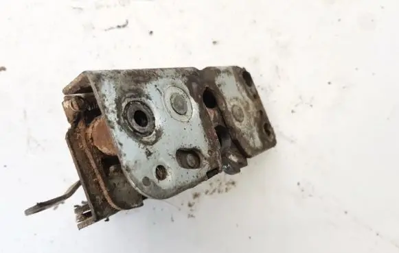 Iveco Daily 40.8 Rear door lock 500329770
