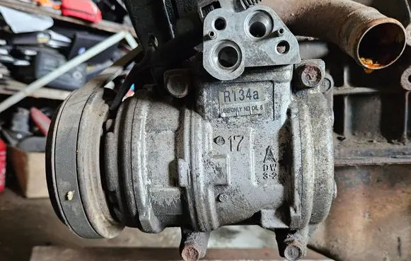KIA Carnival Air conditioning (A/C) compressor (pump) 1315012000