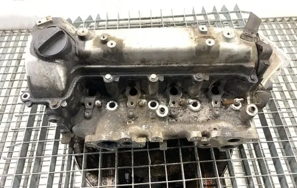 Toyota Yaris Engine head 1ND-TV