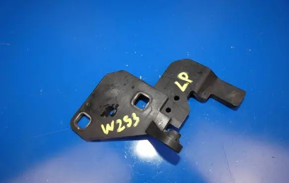 Mercedes-Benz GLC X253 C253 Radiator support slam panel bracket A2536201700